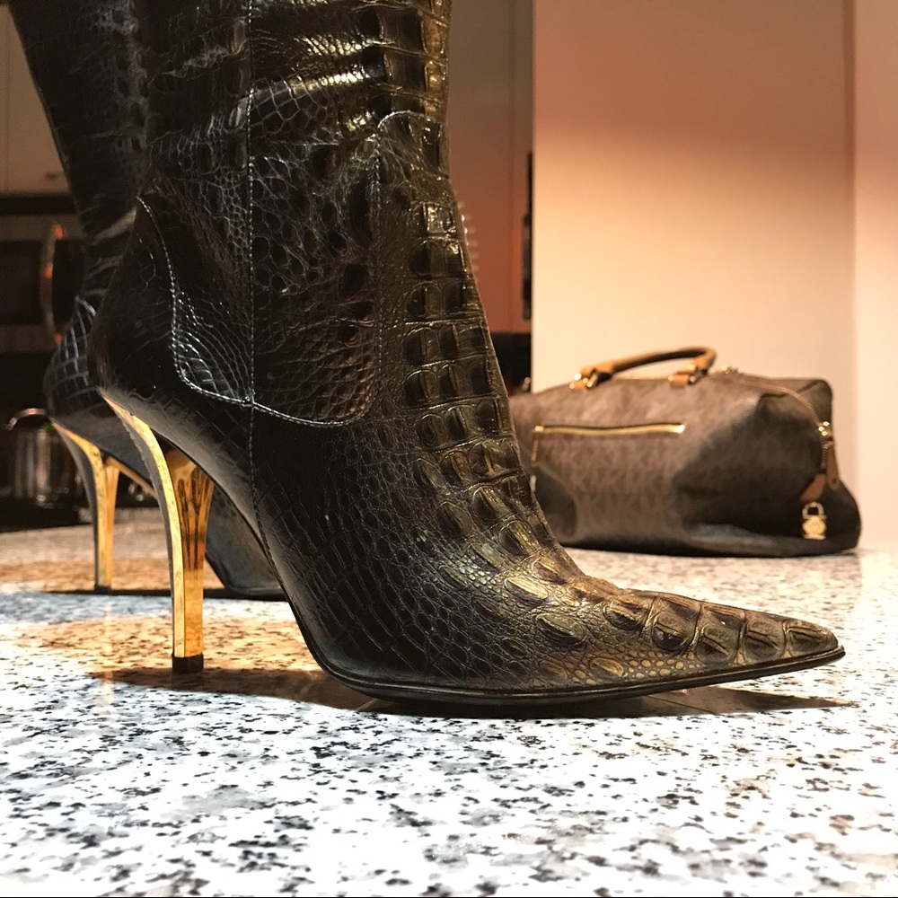 🔥 MARCIANO NWT Knee High Faux Alligator Boots